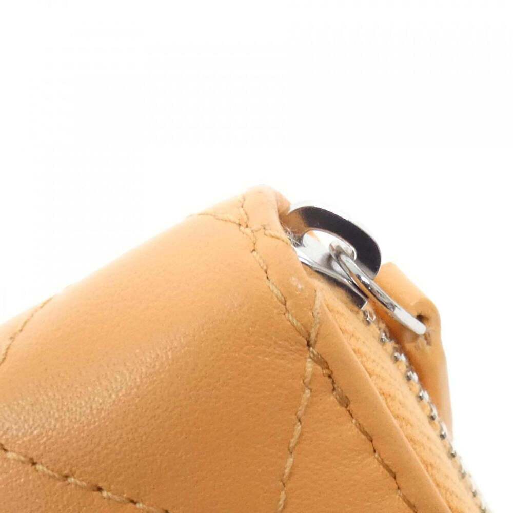 CHANEL Orange Wallet - Picture 5 of 10